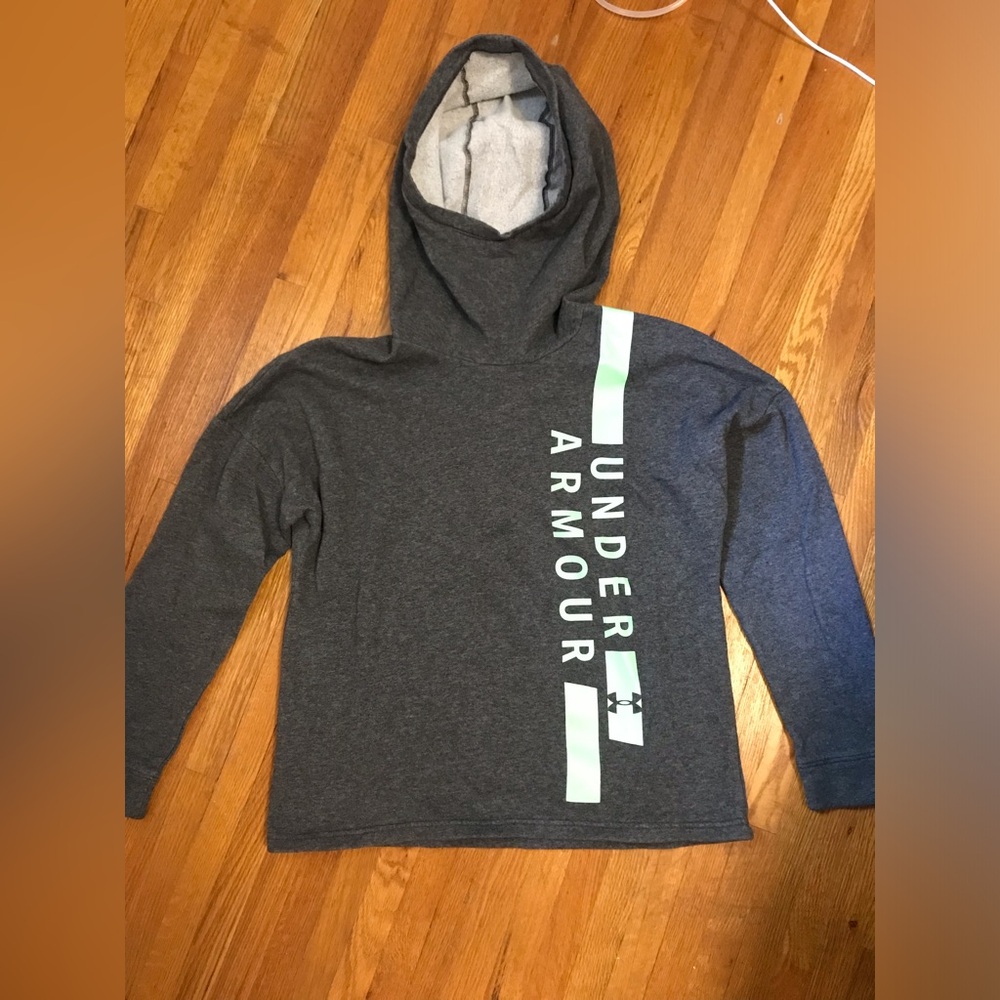 Womens under armour sweatshirt